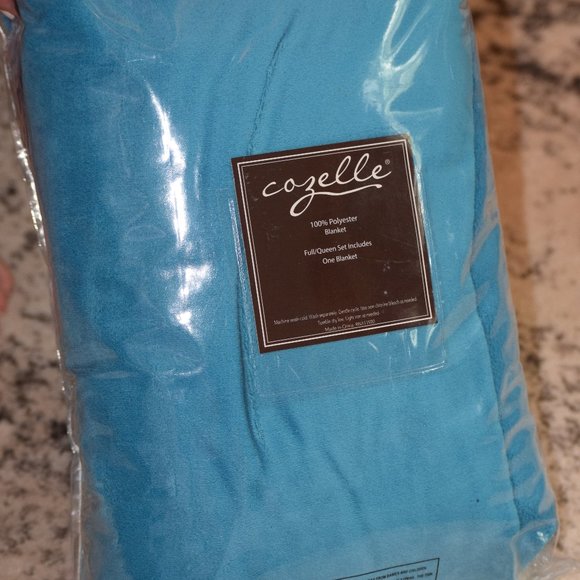 cozelle Other - Cozelle Full/Queen Teal Blanket, 100% Polyester